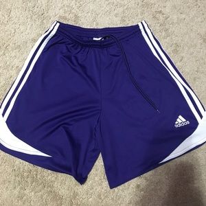 Athletic shorts